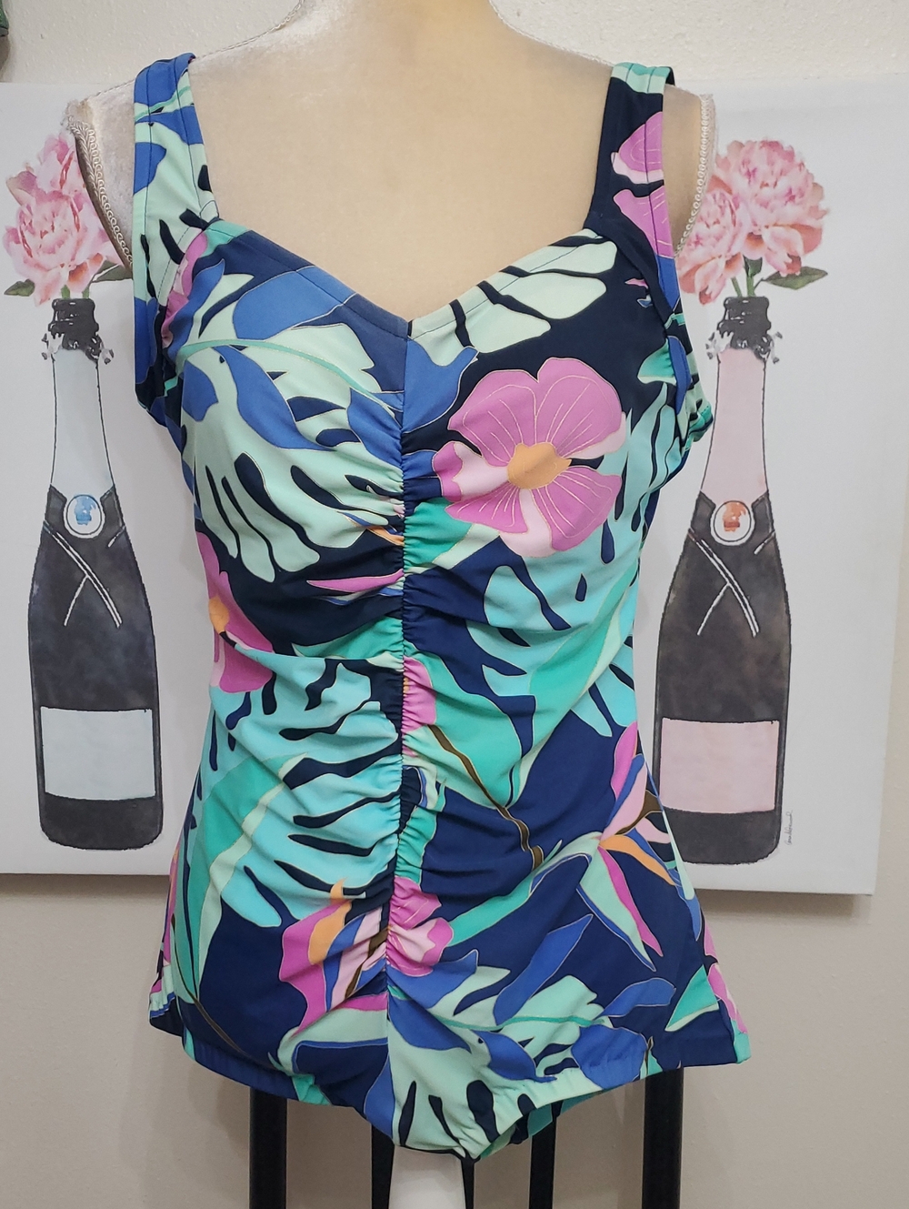 Maxine Of Hollywood Swimsuit Size 16